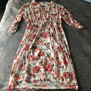 Maternity dress lot